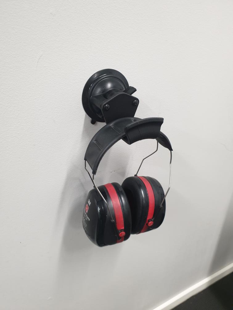 Hörselskyddshållare med eller utan montage