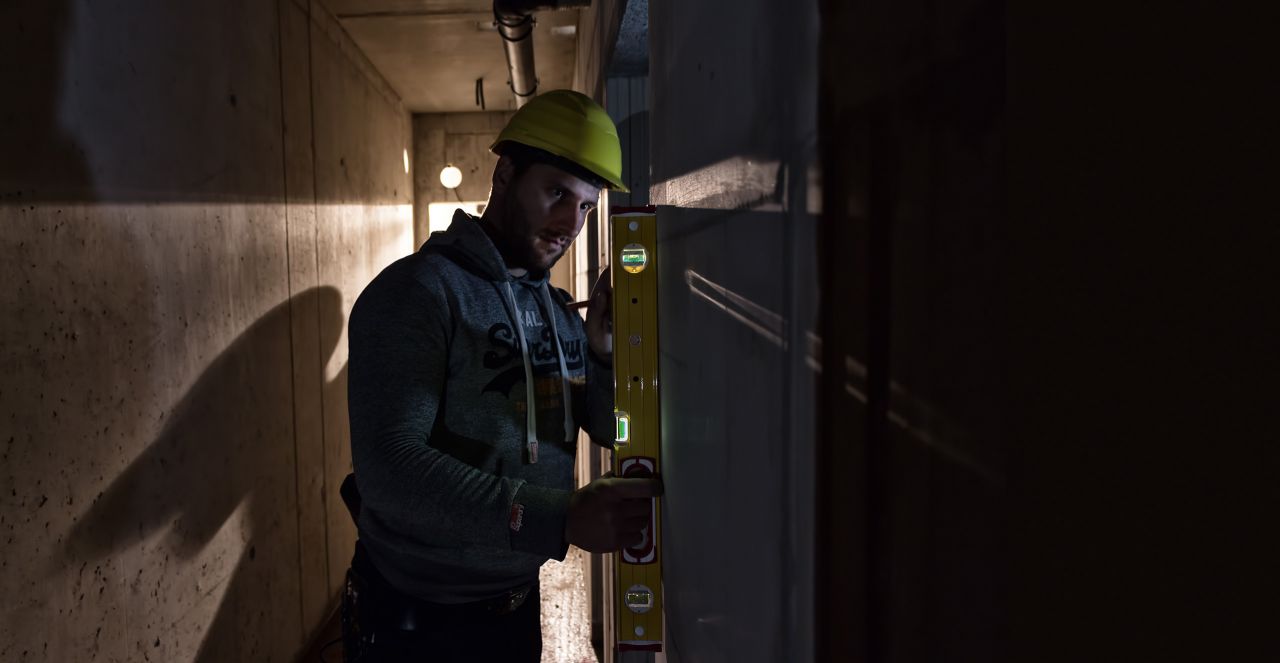 Stabila 196-2 LED med lysande libeller