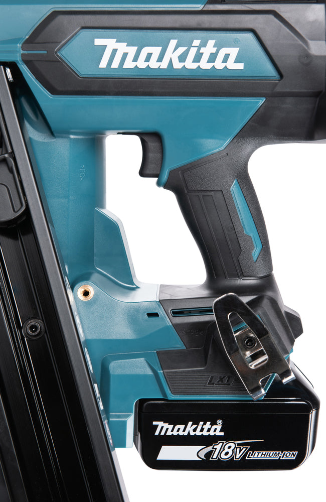 Makita Spikpistol LXT 50-90mm 20-22 grader- DBN901ZK 18V Naken
