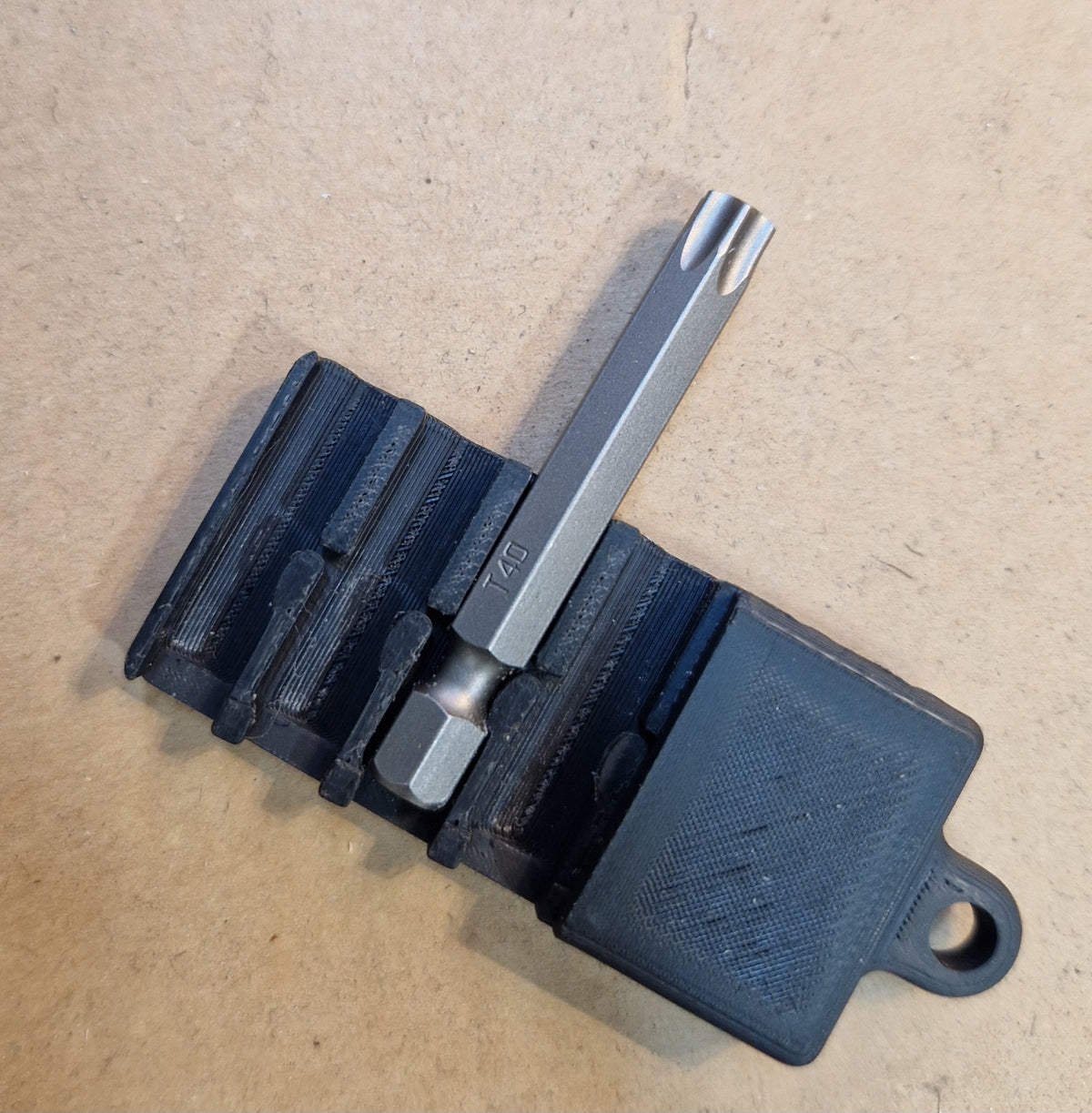 Bitsmagasin / bitshållare Click med jojo för 6st 50mm eller längre 1/4 bits