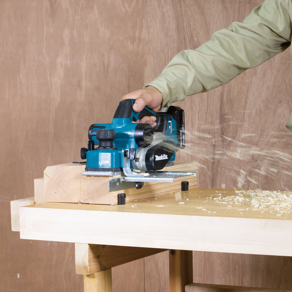 Makita Hyvel LXT  - DKP181Z 18V Naken