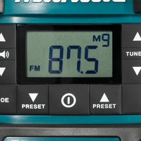 Makita Lykta/Radio 18V DMR055