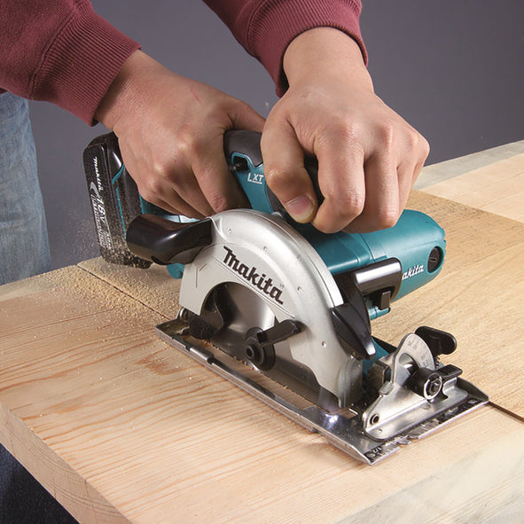 Makita Cirkelsåg DSS501Z 18V Naken