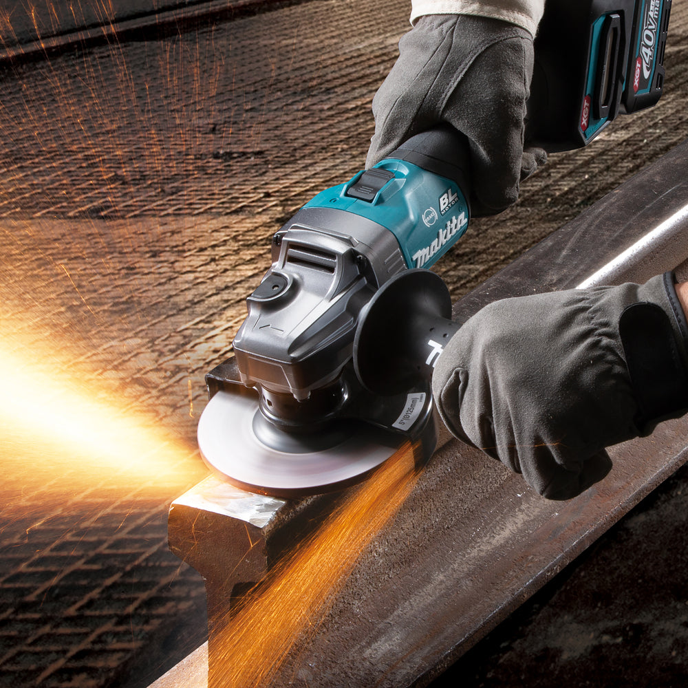 Makita Vinkelslip XGT 40V - GA029GM201