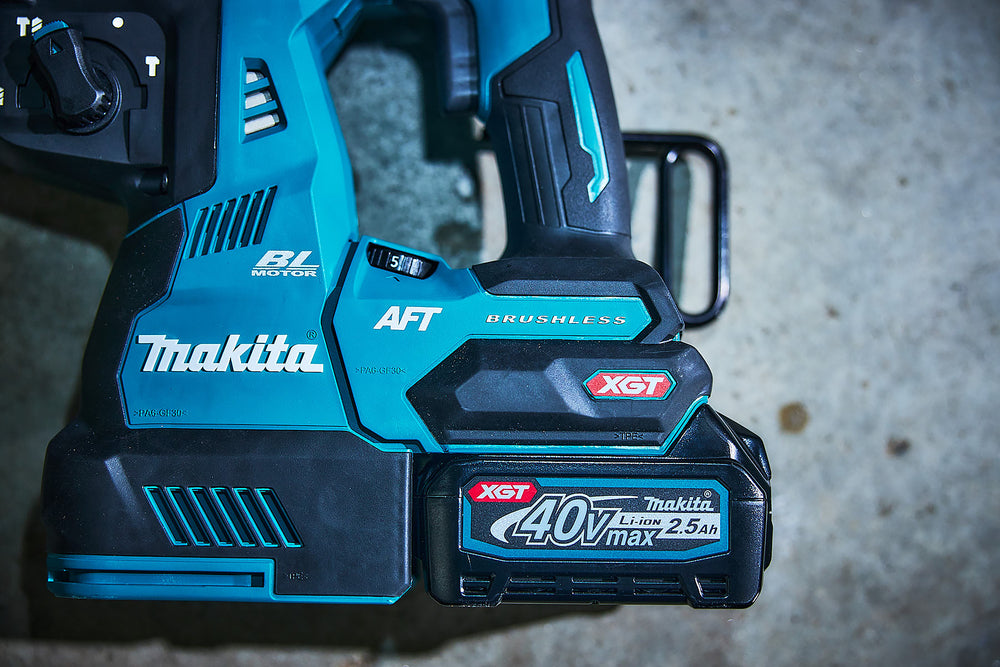 Makita Kombihammare XGT 40V HR002GM202