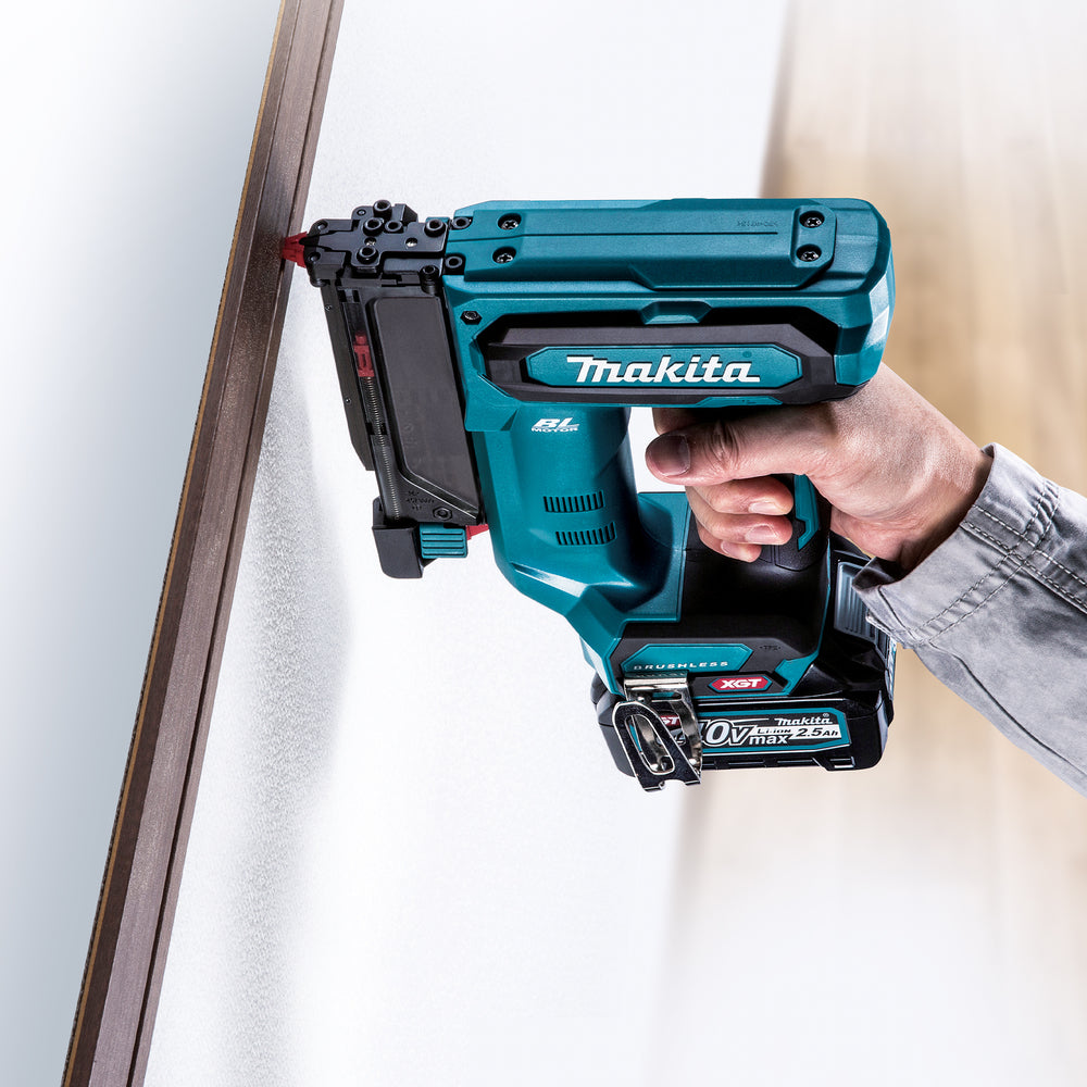 Makita Stiftpistol XGT 40V - PT001GZ Naken