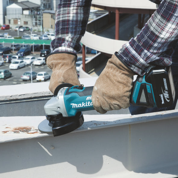 Makita Vinkelslipmaskin - DGA506 18V